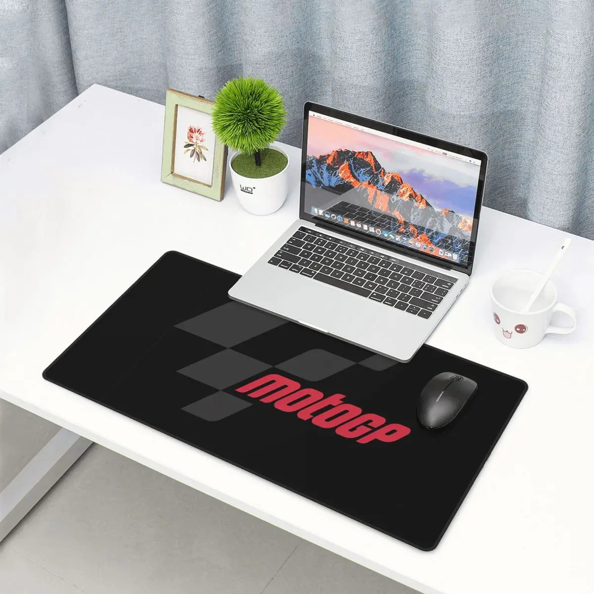 Laptop Accessories Essential - Büyük Mouse Pad Moto GP Logosu